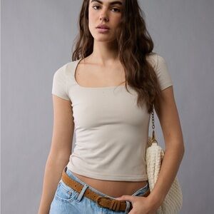 American Eagle Outfitters Women’s Short Sleeve Tee